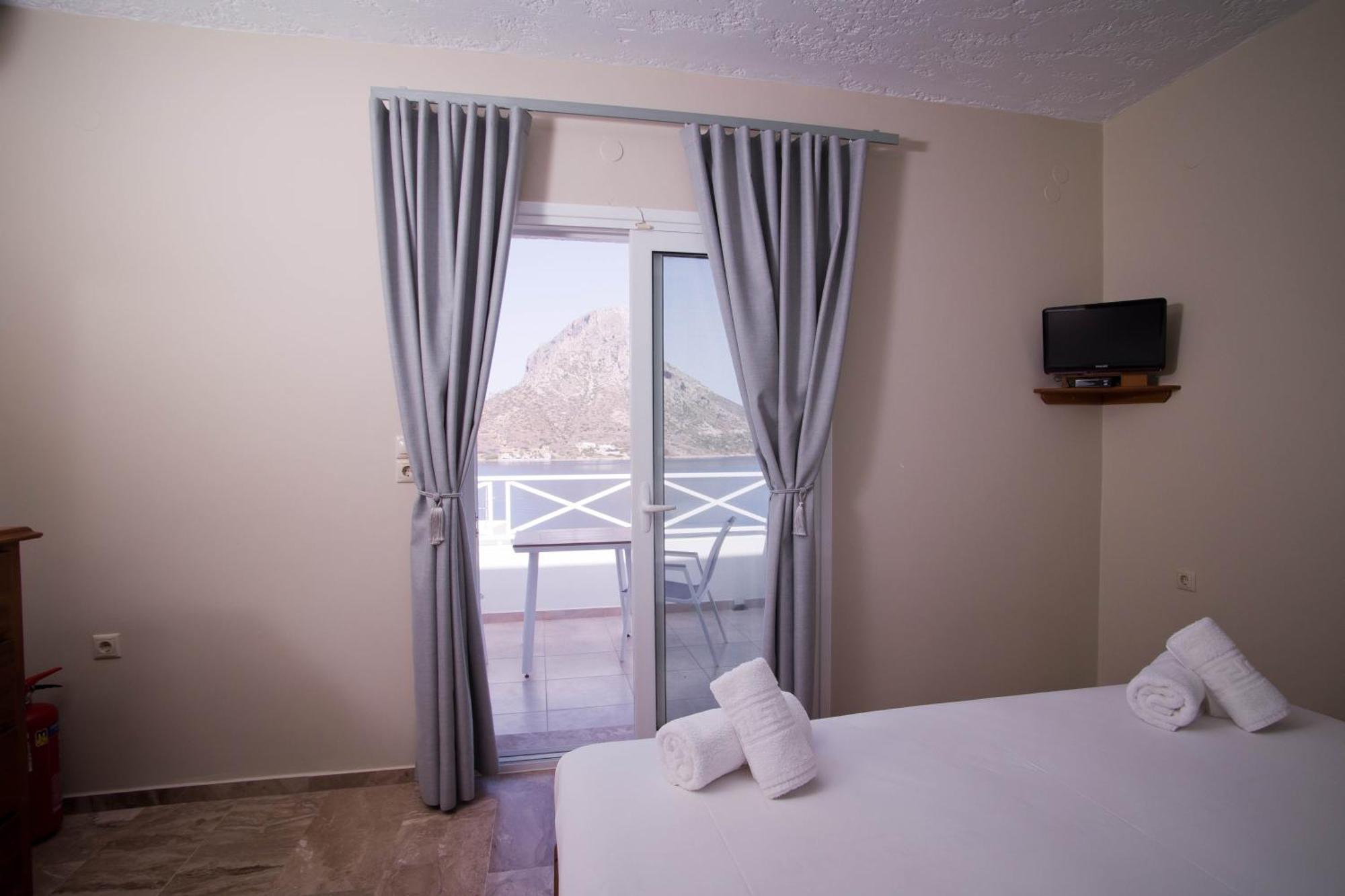 Acropolis Hotel Masouri Eksteriør billede